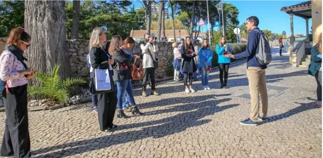 Figura 10 – Momento de intervenção explicativa junto da Casa São Bernardo. (Fonte: 