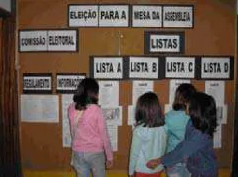 Foto 5 - Mural com informações para a eleição da  Mesa da Assembléia.  