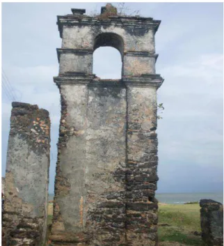 Fig.  11:  Ruínas  da  vila  erguida  pelos  jesuítas  na  Praia de Joanes, Soure  – Ilha do Marajó/PA