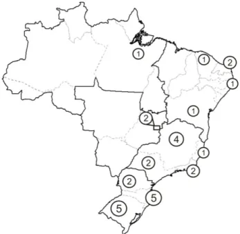 Figura  1.  Distribuição  geográfica  dos  periódicos  de  extensão  universitária  multidisciplinares  no  Brasil,  tomando  em  consideração  a  localização  da  instituição  editora