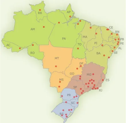 Figura 2  –  Localização geográfica das 53 universidades federais brasileiras que aderiram ao  Programa REUNI 