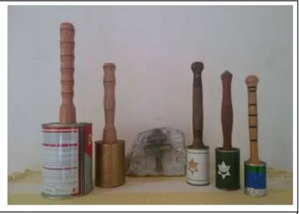 Foto 6: Maracás do Santo Daime. No lado esquerdo, estão  modelos do maracá utilizados no CICLU – Alto Santo
