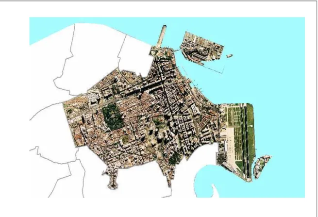 Fig.  1  -  Recorte  geográfico  –  Centro  do  Rio  de  Janeiro,  2009.  Em  destaque  o  corte  longitudinal  correspondente a Avenida Rio Branco (eixo Praça Mauá-Cinelândia)