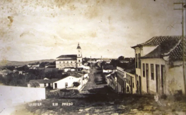 Figura 4 - Rua da Ladeira, década de 1940. 