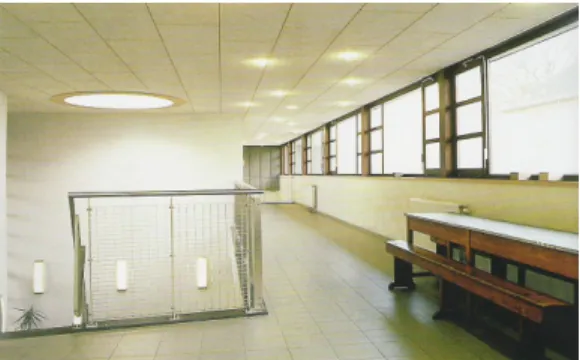 Foto 17 - Interior da escola Guido Gezelle,   Bélgica.  Fonte: Revista Projeto Mar/2002