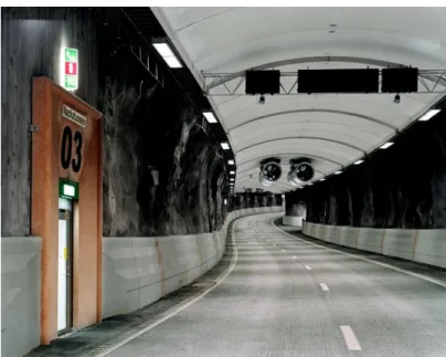 Figura 2-3 – Sondra Lanken Tunnels, em Estocolmo [27] 