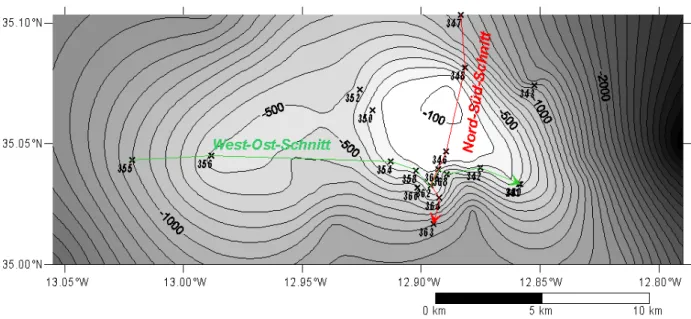 Abb. 3.1 Lage der beiden Schnitte über den Ampere Seamount. Rot: Nord-Süd-Schnitt, grün: West-Ost- West-Ost-Schnitt