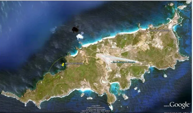 Figura 2: Imagem aérea do Arquipélago de Fernando de Noronha, com destaque para a Baía dos  Golfinhos