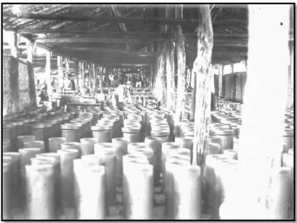 Figura 6 – Interior da fábrica de cerâmica de propriedade de  João Pinheiro, em Caeté-MG 31