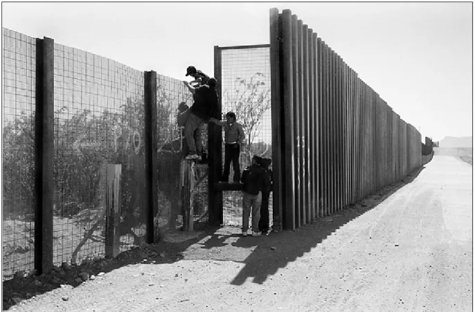Figura 7: Muro entre EUA e México. 
