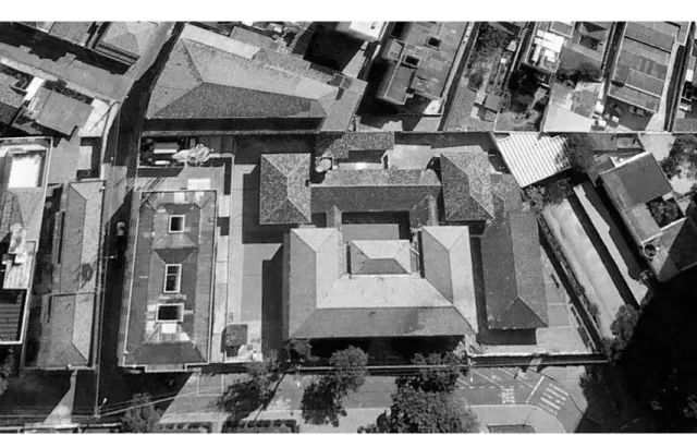 FIGURA 01  – Visão superior do terreno da Escola Estadual Barão de Macaúbas e de suas instalações