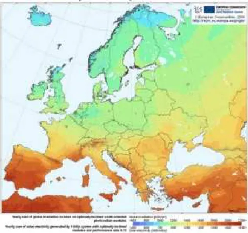 Figura 3.4 a) Mapa de radiação solar na Europa 