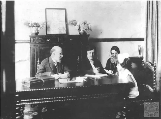 Figura  3.  Théodore  Simon  e  Amélia  Monteiro  de  Castro,  em  Belo  Horizonte,  em  1929