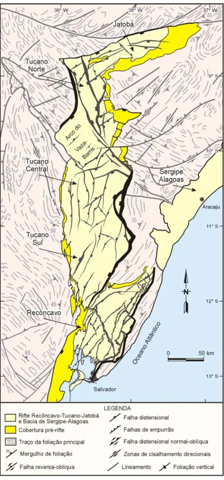 Figura 2.4. Arquitetura estrutural do Rifte do Recôncavo-Tucano-Jatobá  comparado com as direções principais do embasamento adjacente  (adaptado de Magnavita 1992, Aragão 1994, Aragão &amp; Peraro 1994)