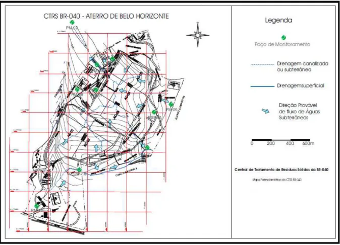 Figura 3.7 - Mapa potenciométrico do aquífero no aterro de Belo Horizonte - CTRS BR-040 em Dez/2004  (Tecisan 2005b)