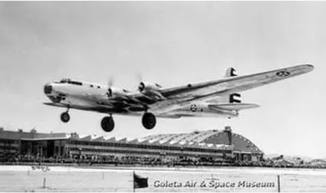 Figura 0.1  Primeira  decolagem  do  avião  protótipo  XB-19  em  Clover  Field. 