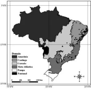 Figure 4 – Distribution of Tillandsia polystachia (L.)  L. ( ● ) and Tillandsia parvispica Baker (*) on Brazilian  territory
