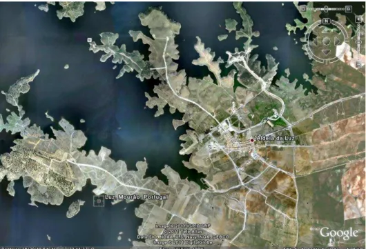 Figura 2 - A nova aldeia da Luz na geografia do Alqueva (fonte: Google Earth) 