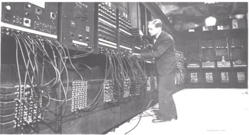 Figura 1: ENIAC, o primeiro computador (REIS, 2005, p. 30). 