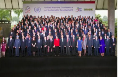 Figura  1  -    Centro  de  Convenções  -  Chefes  de  Estado  e  representantes  de  193  países  presentes  na Rio+20.