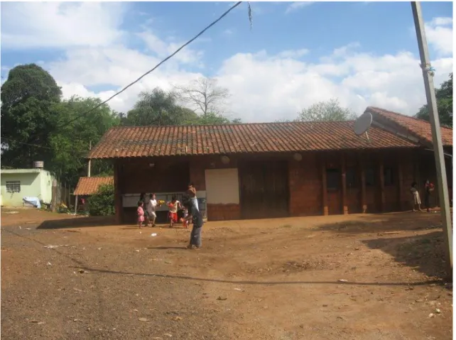 Foto 1: Escola Estadual Indígena Djekupé Amba Arandu, 2009. Foto de Darci Silva. 
