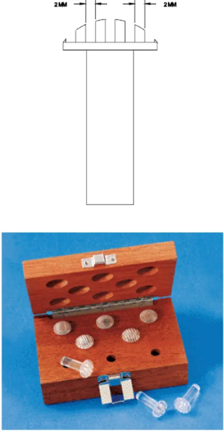 Figura  4.  Desenho  de  uma  cúpula  de  2  mm  (acima)  e  o  instrumento  completo  com  as  oito  cúpulas