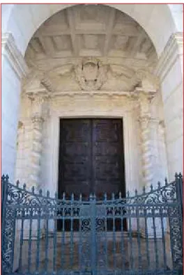 Figura 11 Portal da igreja de Santa Engrácia (Lisboa). © Fotografia da autora.