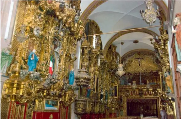 Fig. 3 - Querétaro. Real convento de Santa Clara de Jesús. Retablos de la nave.