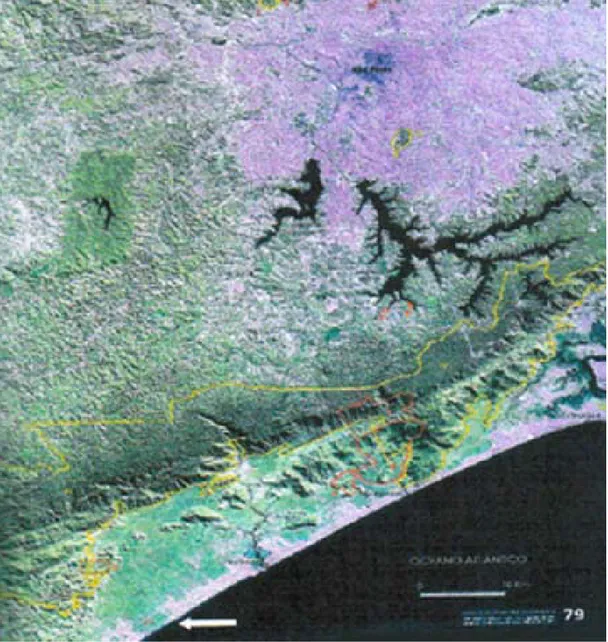 Foto 10 - Terras Guarani no litoral de São Paulo, marcadas em vermelho  Aldeia Piaçaguera indicada com seta branca, abaixo