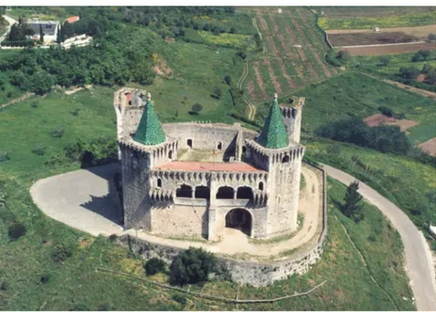 Figure 1. the castle of Porto de Mós in its present appearance. Source: Photographic  archives of the Porto de Mós city council library.