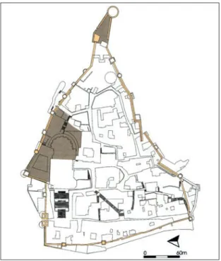 Fig. 4 – Gerona: planta de la ciudad altomedieva con la ampliación carolingia c. 800   (CANAL, Josep et alii − Girona, de Carlemany…, p