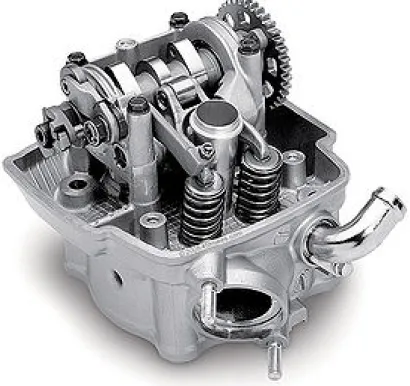 Figure 2.6: Honda Unicam engine. It’s possible to see that only one camshaft, with two cam lobes, is used