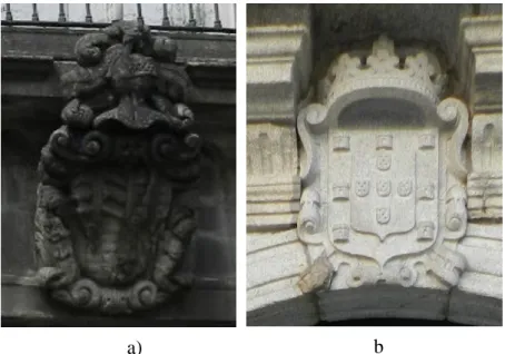 Figura 33 - Brasões referentes a edifícios a) privado e b) pertencentes ao estado Português