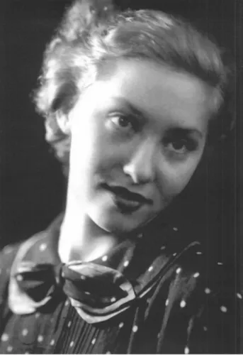 Figura 11 -  O primeiro romance de Clarice Lispector, Maury Gurgel Valente, nascido no Rio  de Janeiro, em 22 de março de 1921 (foto tirada em novembro de 1940) 