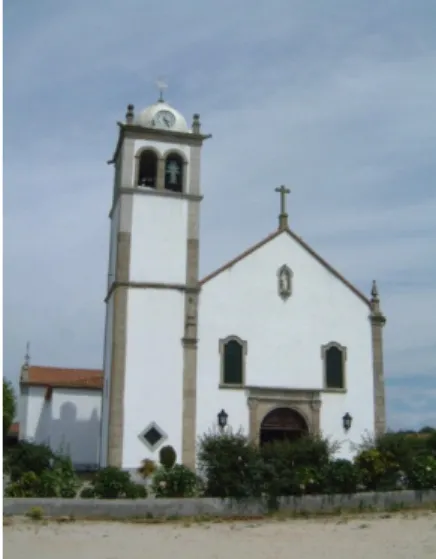 Figura 9 – Portal da Fachada Principal Figura 8 – Igreja de São Tiago 2.2.6 - Igreja Paroquial de S