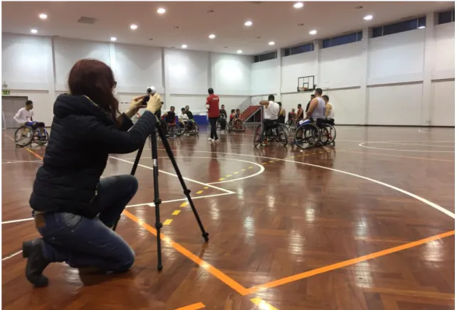 Figure  1:  The  author  placing  the  Samsung  Gear  camera  and  the  tripod  on  the  court  of  the  High- High-Performance Centre in Gaia