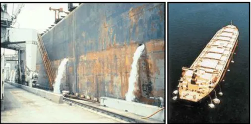 Figura 1.1- Navio descarregando água de lastro  –  Site IEAPM (Instituto de Estudos do Mar Almirante  Paulo Moreira - www.ieapm.mar.mil.br)