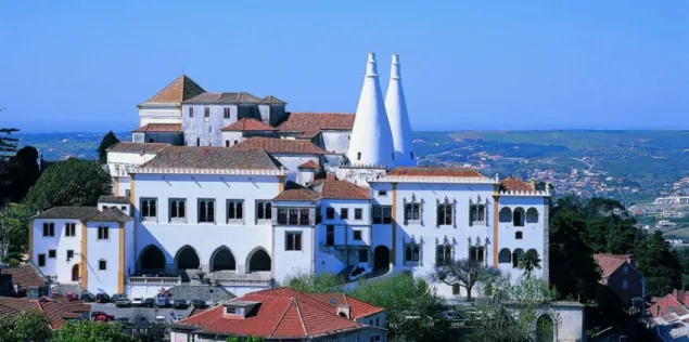 Figura 10 – Palácio da Vila de Sintra  Fonte: http://janemariag.blogspot.pt/ 