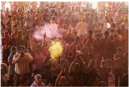 Figura 1.2 Festival de Holi “guerra de cores” na India. 