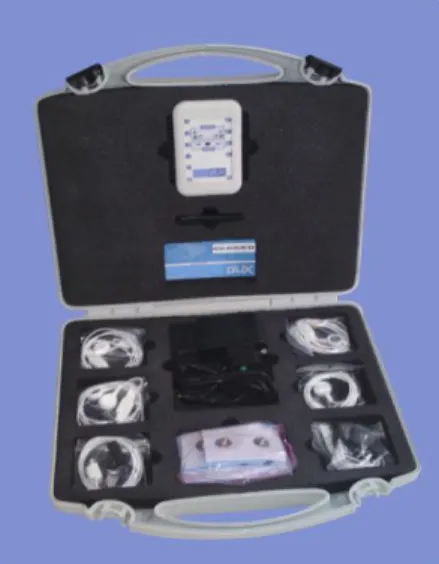 Figura  2.1:  Sistema  de  registo  eletromiográfico  de  superfície  da  PLUX  (Fonte:  PLUX,  Wireless  Biosignals S.A., 2011)