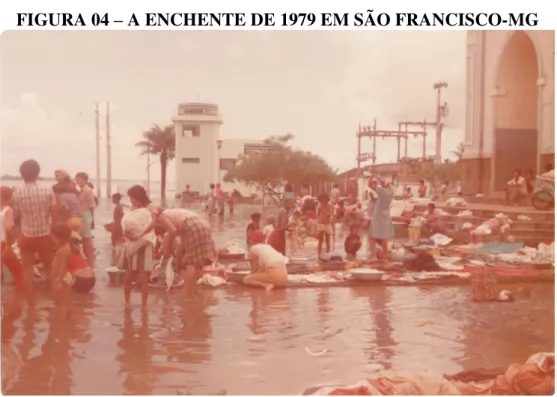 FIGURA 04  –  A ENCHENTE DE 1979 EM SÃO FRANCISCO-MG 