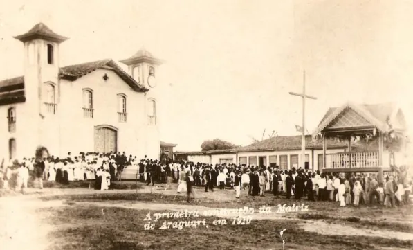 Foto 1 - Araguari (MG): Igreja Matriz do Nosso Senhor Bom Jesus da Cana Verde (1910) 