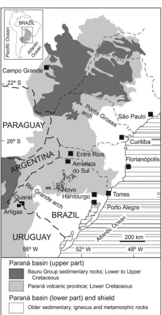 Figure 1 -  Regional distribution of the Paraná volcanic province; 