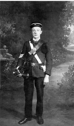 Fig. 11 – Cornetista militar da 49ª Brigada Jovem de Edimburgo (1907-1908). 