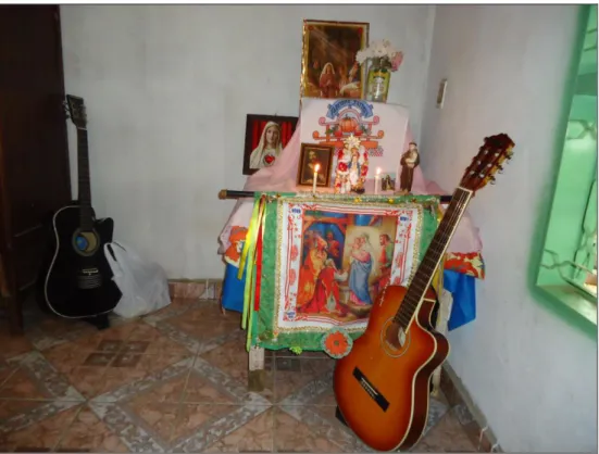 Foto 14  –  Altar da saída: Comunidade Cruzeiro dos Martírios, Catalão (GO) – 2012. Fonte: 