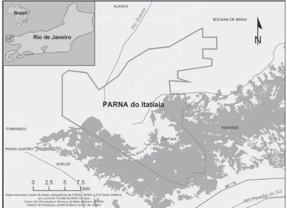 Figura 1 – Mapa de localização do Parque Nacional do Itatiaia: à esquerda e no topo vemos o mapa do Brasil e o estado do Rio de Janeiro destacando a área do Parque; em destaque vemos os limites do mesmo entre os estados do Rio de Janeiro e Minas Gerais.