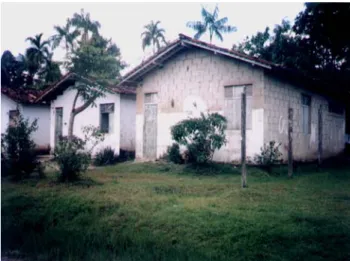 Foto 03- Casas construídas para abrigar os desapropriados 