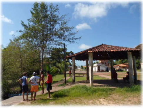 FIG. Nº. 4: “Rua da Barraca”. Lugar de Marapanim aonde chega o pescado para ser comercializado  pelos pescadores e também para alimentar a população local.
