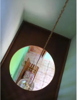 Foto 2: Mecanismo de interconexão entre os dois andares; Erva Vida 