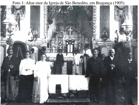 Foto 1: Altar-mor da Igreja de São Benedito, em Bragança (1905). 
